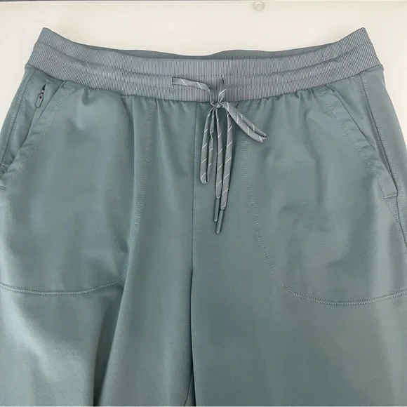 Zella Live In Pocket Joggers in Grey Thunder - Picture 6 of 13